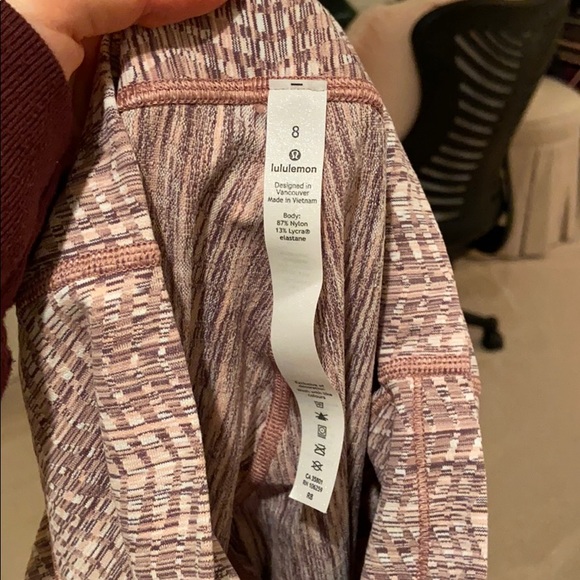 Lululemon Wunder Under High-Rise 7/8 Tight in Pink - Picture 5 of 9